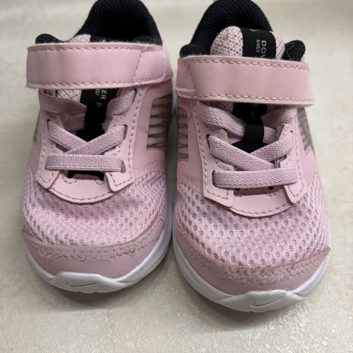 Nike baby sneakers size 19.5 like new, pink