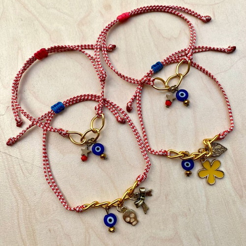 Pack of 4 new Martakia with blue eye and metallic gold bronze details