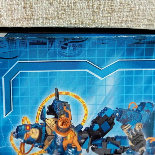 Mega Bloks Strife Transforming Blok Bots #9374, vintage 2003, sealed