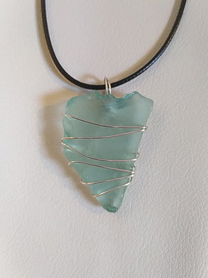 Sea Glass Necklace new, green, handmade