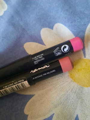 Maybelline pencil lipsticks used, fuchsia and pink, set of 2