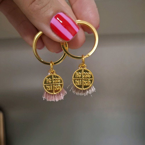 Set of 2 Jesus Christ Nika keychains new with pouch