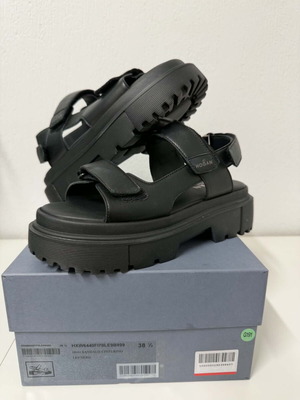 Hogan platform sandals new, black with chunky lug sole