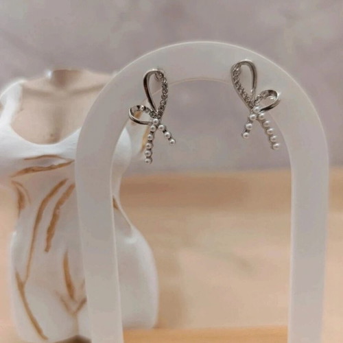Bow earrings with pearls new, silver