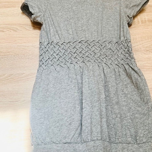 Short-sleeve gray t-shirt Medium like new