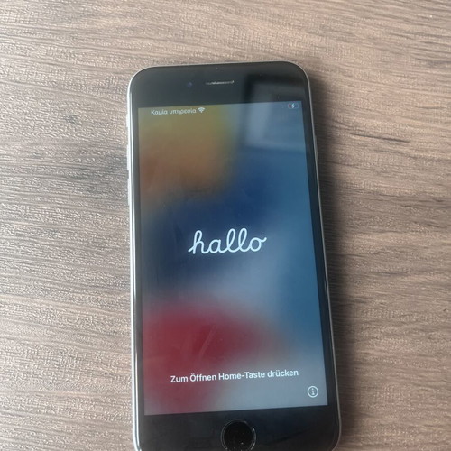 iPhone 6s used, screen functional but cannot activate
