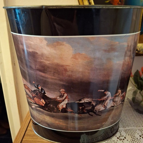 Metal waste bin vintage 60s used, luxurious for office