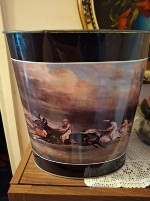 Metal waste bin vintage 60s used, luxurious for office