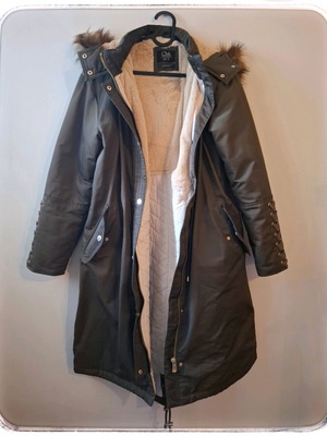 Long olive Clockhouse jacket used, size small