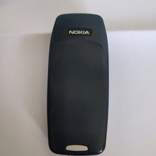 Nokia 3310 Classic Phone used, vintage brick model, blue
