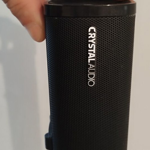 Music bar like new, connects to PC, tablet, smartphone
