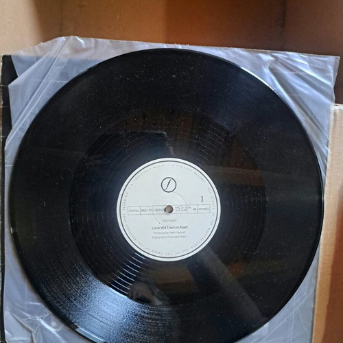 Joy Division Love Will Tear Us Apart vinyl single used, 12", 45 RPM, rock