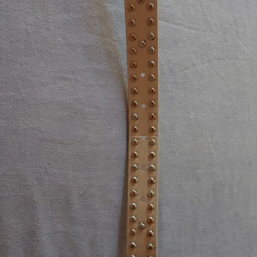 Beige belt with 5 holes and gold buckle new