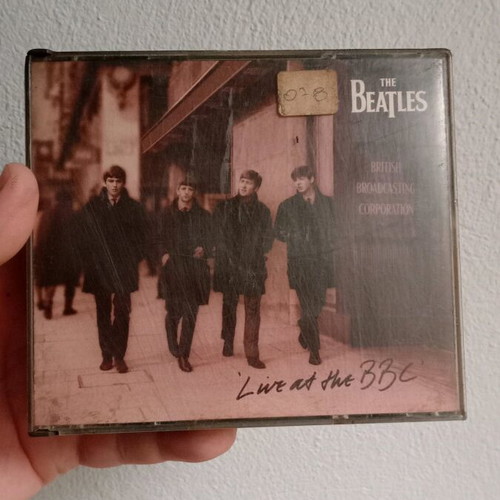 Beatles 2 CD used in good condition