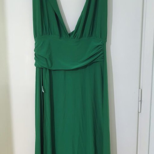 Maxi green dress like new with slit and open back