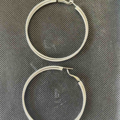 Double hoop earrings like new, stainless steel