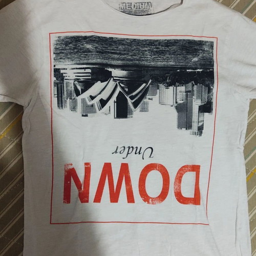 Sydney Men's T-shirt Size M White Like New