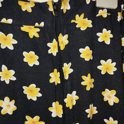 Floral spring-summer skirt like new, size M, blue with yellow flowers