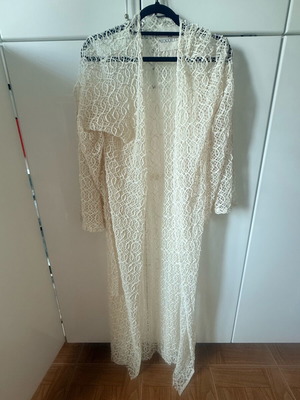 Nidodileda kimono like new, white and beige