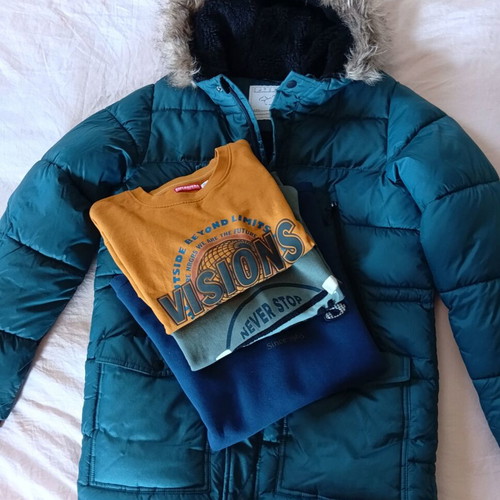 Boys' winter clothes set 13-14 years like new with Tu jacket and 3 sweatshirts