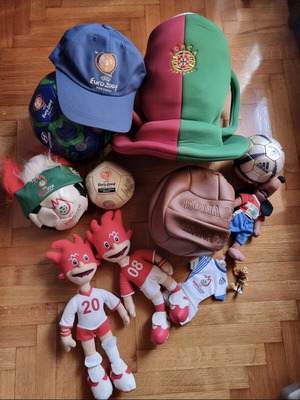 Football memorabilia like new from Euro 2004 and international tournaments