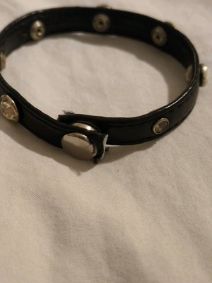 Leather bracelet black with Swarovski stones like new