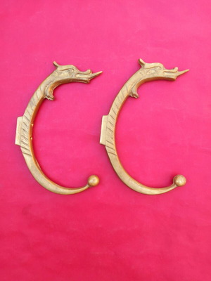 Brass hanger set of two