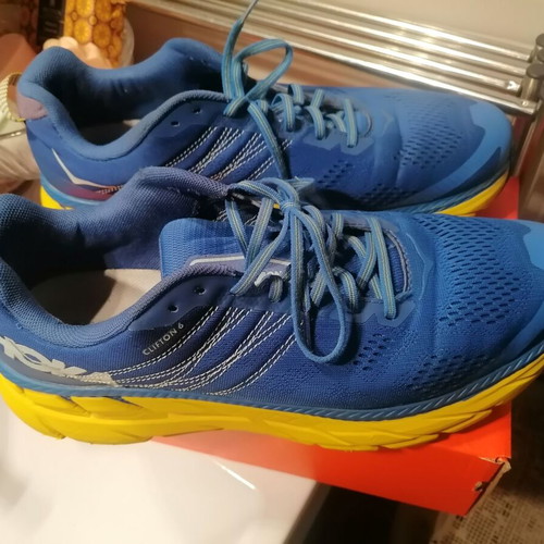 Hoka One One Clifton 6 athletic shoes used size 47 blue yellow