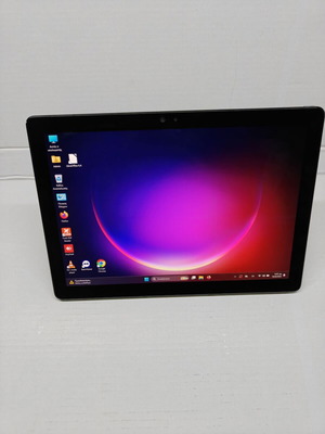 Dell Latitude E7200 2-σε-1 φορητός υπολογιστής, Intel i5, 8GB RAM, 250GB NVMe SSD, 12" Full HD οθόνη αφής, Windows 11