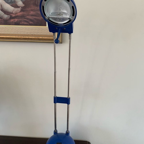 Blue desk lamp like new