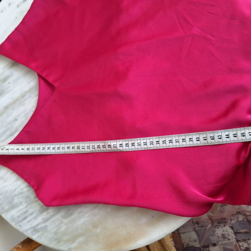 Satin fuchsia camisole like new with pink feathers