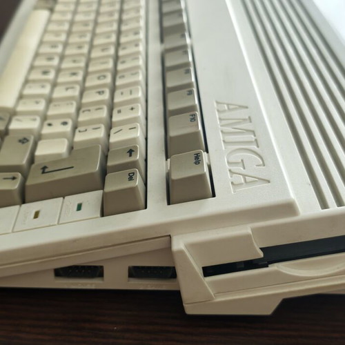 Amiga 600 HD with 4GB CF