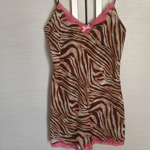 Mystico Animal Print Nightdress medium like new with pink lace