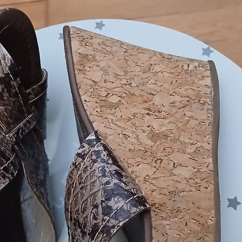 Elite leather wedge platforms used, size 40, beige and brown