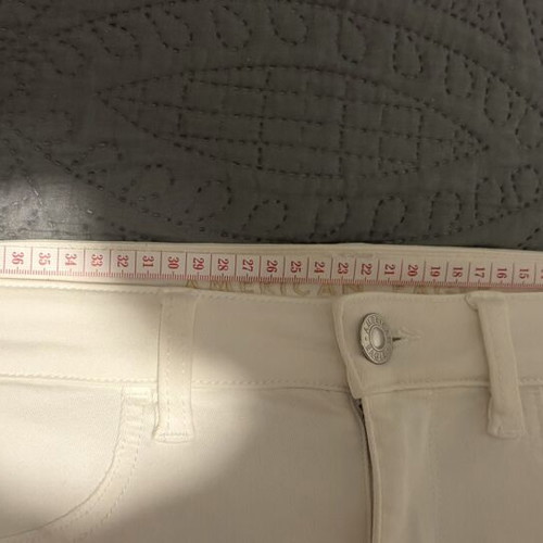 American Eagle white shorts like new, size 38-40
