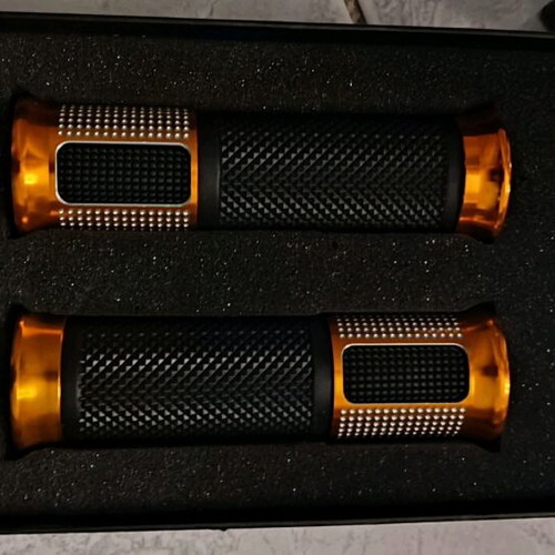 Moto grips new Xinli