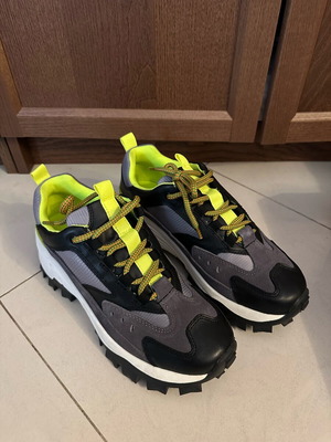 Mango leather shoes new, size 40, gray