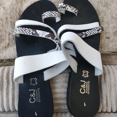Flat leather sandals used, Greek made, size 41, white