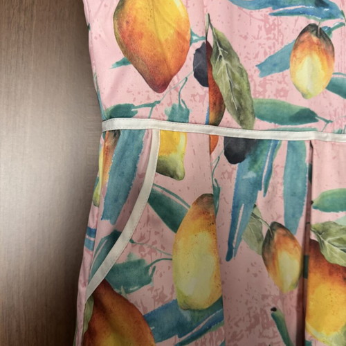 Lindy Bop dress with lemon print, like new, pink, size UK10