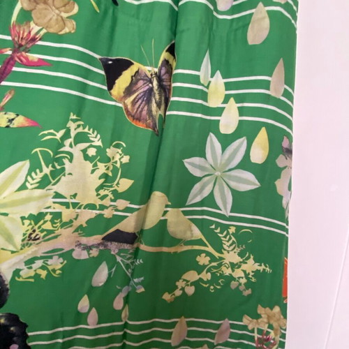 Zara long dress used, size medium, satin fabric