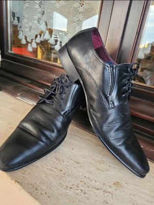 Renato Garini leather men's shoes like new, size 44, black
