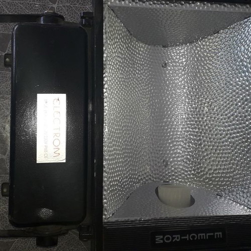 Halogen floodlight IP65 30×41 new