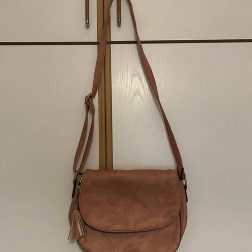 Shoulder bag like new, pink, spacious with many pockets