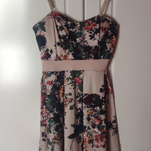 Floral Dress size S like new with adjustable straps nude rose