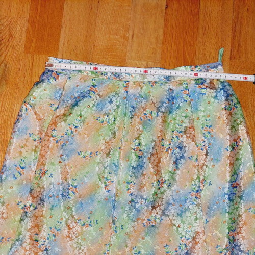 Floral summer skirt like new, multicolor A-Style