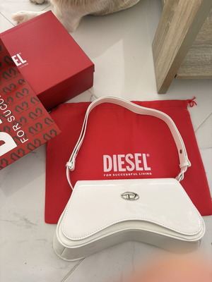 Diesel shoulder bag like new, white