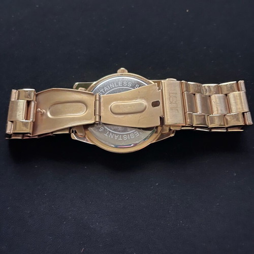 Just Watch gold tone wristwatch lightly used men's