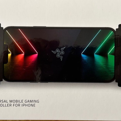 Razer Kisha V2 for iPhone with Lightning charging port like new
