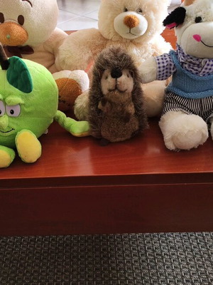 Various stuffed toys like new in excellent condition