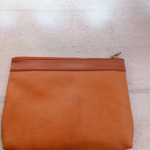Vintage 1990 jewelry set with camel clutch bag